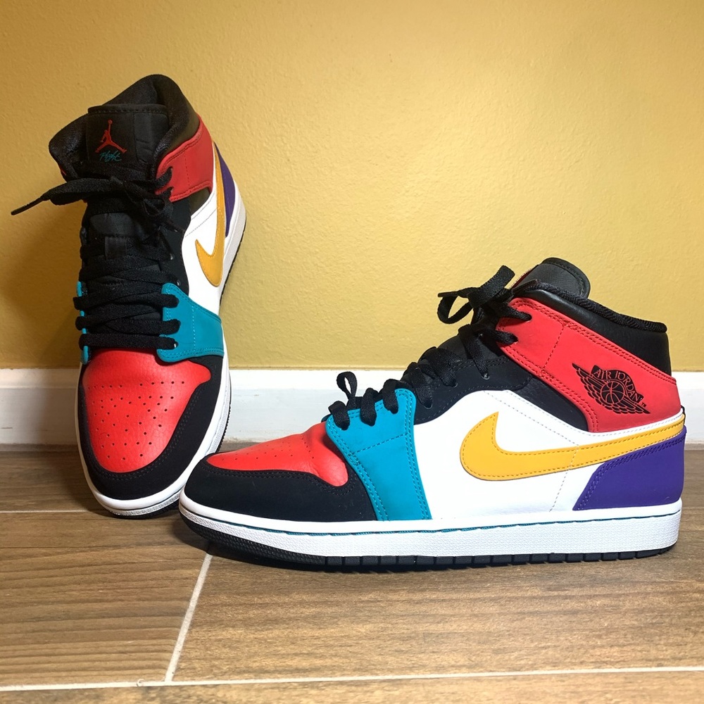 Jordan Retro 1 Mid “Multicolor” Sz 10.5